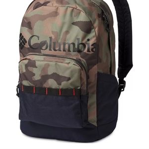 Columbia ZigZag 22L Cypress Camo and Black Backpack